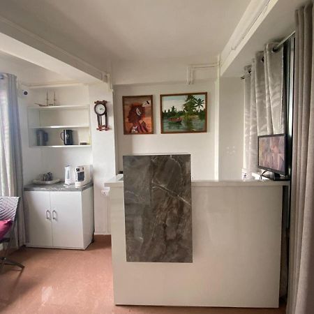 The Palm Guest House Kohima Екстер'єр фото