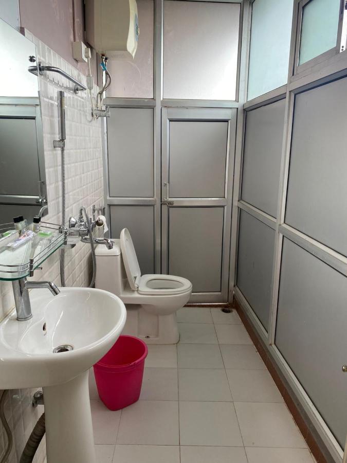 The Palm Guest House Kohima Екстер'єр фото